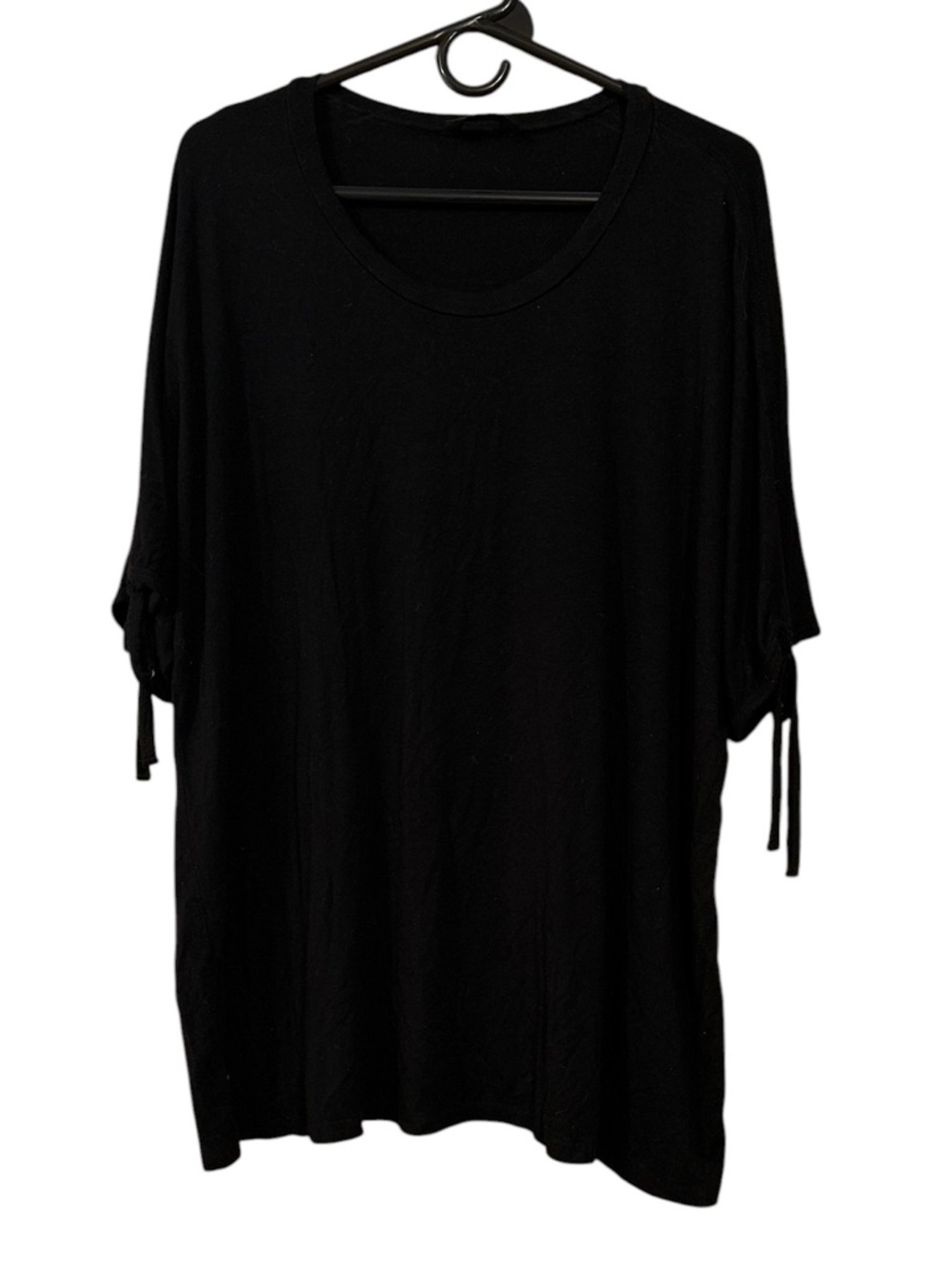 Hannah Black Short Sleeve Tie-Sleeve Tee